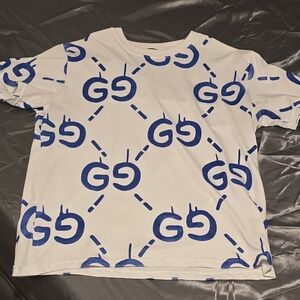 White and Blue Graphic T-Shirt